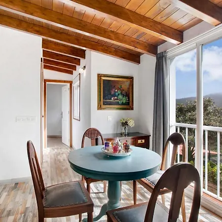 La Bodega De Julian 特格斯特