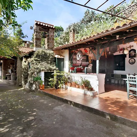La Bodega De Julian *
